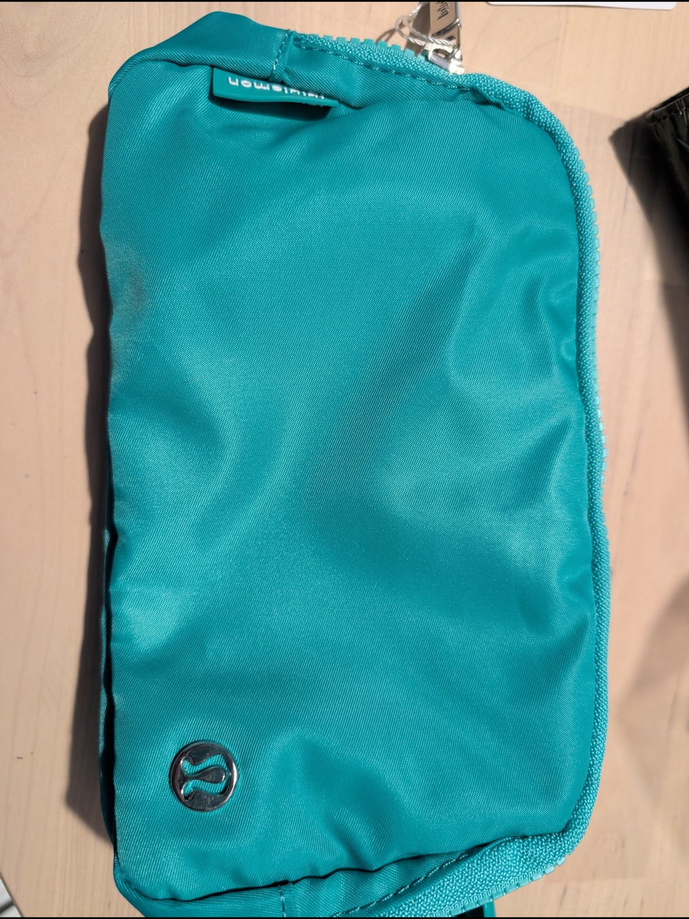 lululemon teal zip pouch with silver hardware - Picture 2 of 7